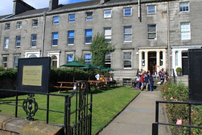 Colegio en Leith, Edimburgo